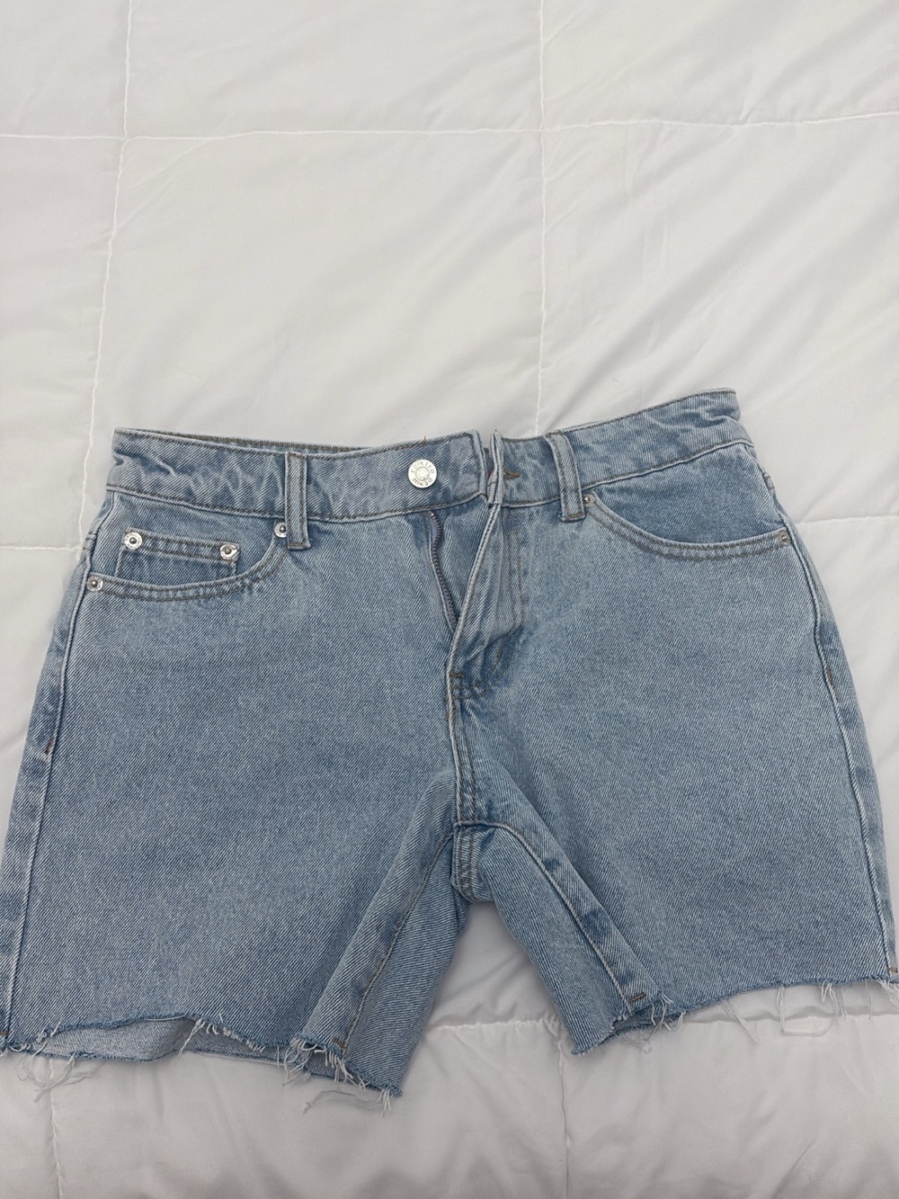 Edikted Light Blue Cutoff Denim Jean Shorts